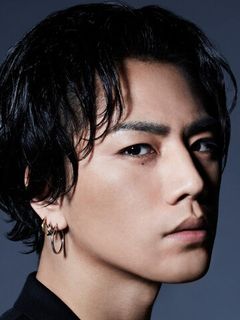 Хирооми Тосака