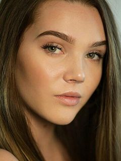 Пэрис Уорнер