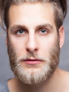 Томаш Храпуста