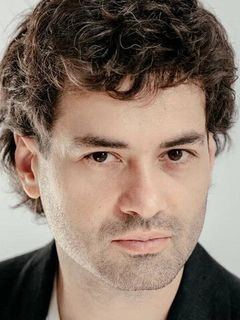 Максим Лебедев