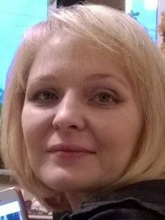 Анжелика Плынова