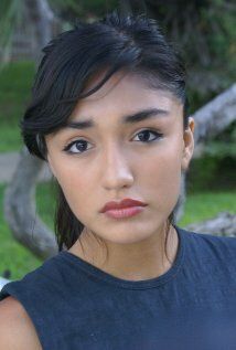 Миа Кситлали