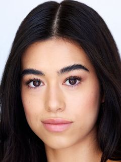 Джейд Бендер