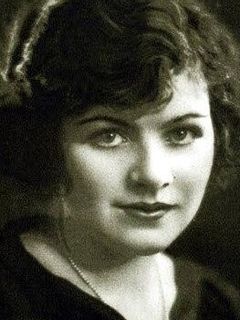 Илэйн Хаммерстин