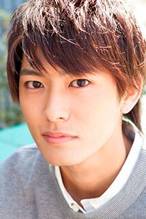 Сюнсукэ Нисикава