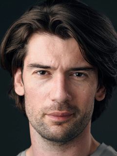 Антон Лаврентьев