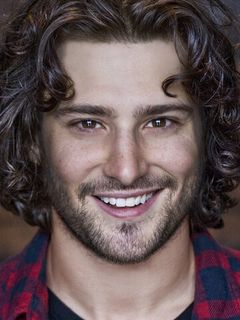 Итан Митчелл