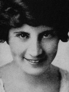 Лаура Сойер