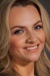 Юлия Бажутова