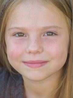 Микайла Дероше