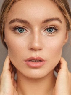 Арина Постникова