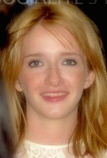 Хания Бартон