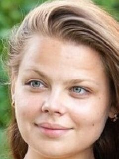 Анна Лапина