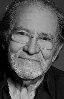 Карлуш Сантуш