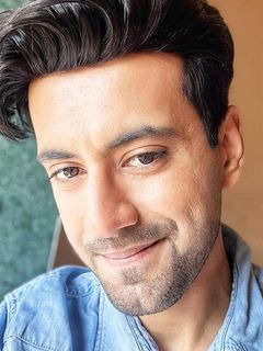 Каранвир Шарма