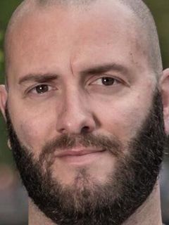 Адам Дж. Морган