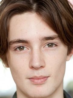 Лейт Тауэрс