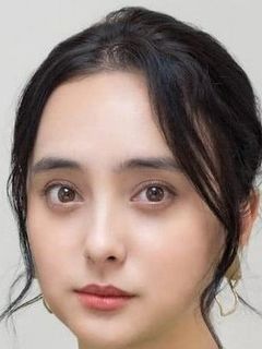 Николь Исида