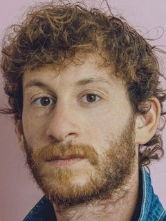 Элиша Банай