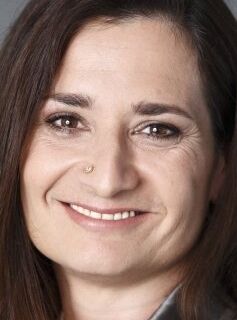 Сабине Дерфлингер