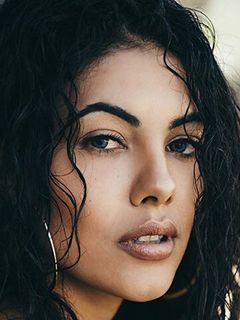 Сурая Роуз Сантос