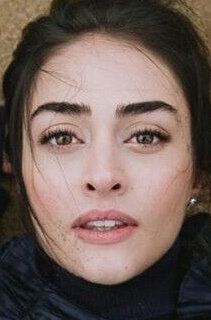 Эсра Билгич