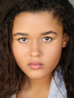 Джордан Алекса Дэвис