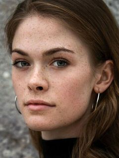 Паулине Реневир