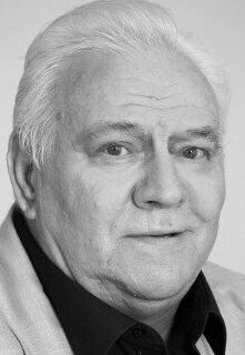 Евгений Князев
