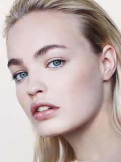Romi van Renterghem