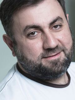 Ислам Мамергов