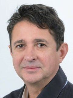 Бела Штубниа