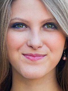 Элиана Адиз