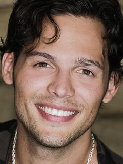 Эммануэль Паломарес