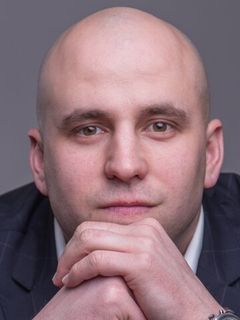 Евгений Сазонов