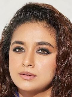 Кирти Суреш