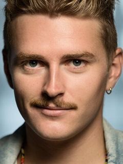 Йеспер Грот