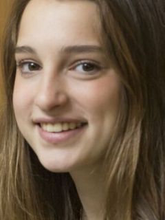 Наташа Биндер