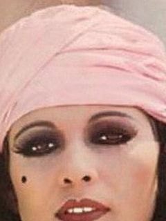 Нейла Таварес