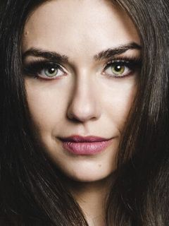 Victoria Konefal