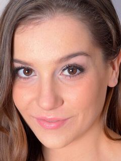 Кейси Уорнер