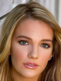 Кенна Джеймс