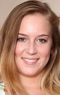 Чарли Акация