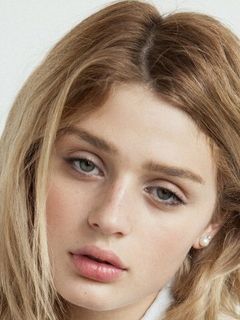 Лиллия Рейд