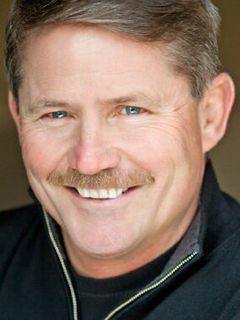 Chris Sinnett