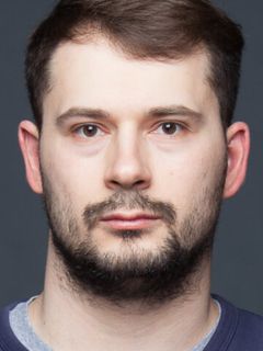 Евгений Перов