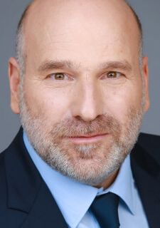 Викториен Ваней