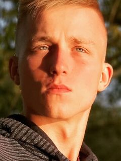 Данила Ефремов