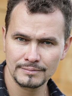 Александр Кратиров