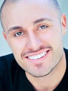 Чарли Кларк